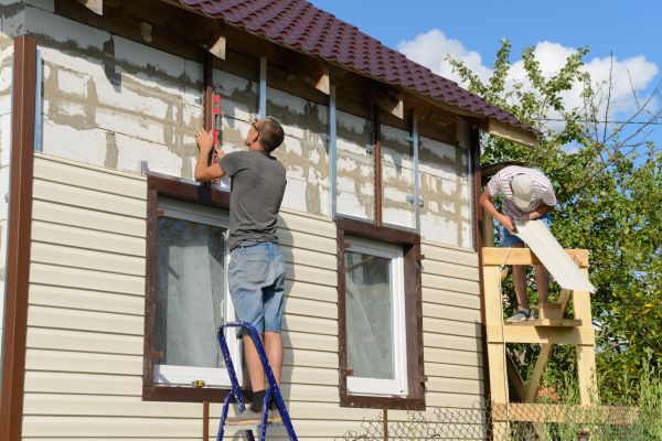 Cost of Handyman Siding Repair in Janesville