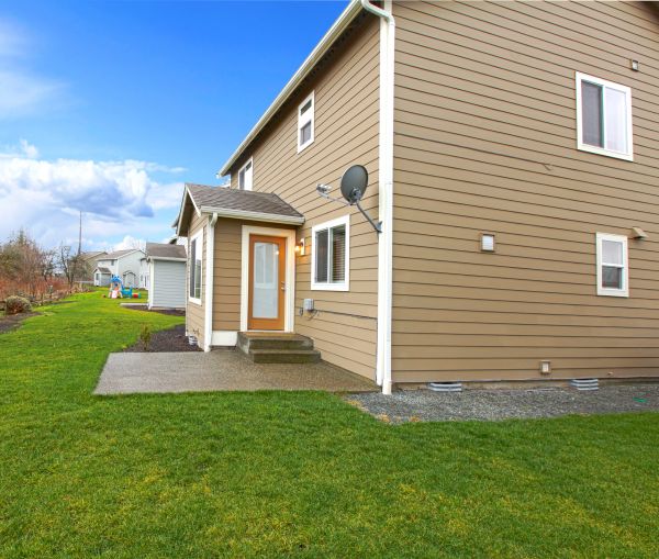 Clapboard Siding Repair in Janesville